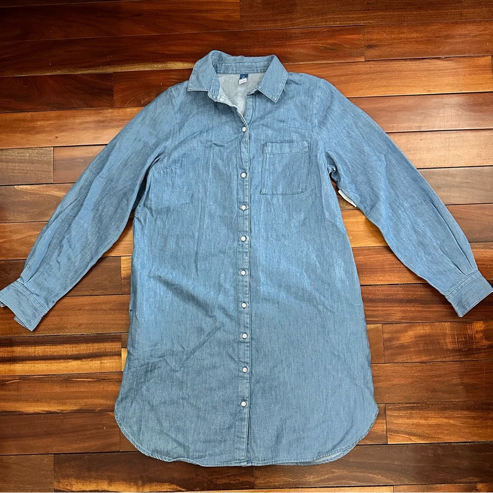 NWT. Old Navy Chambray Button-Up Shirt Dress in Light Blue, S Tall, 100% Cotton